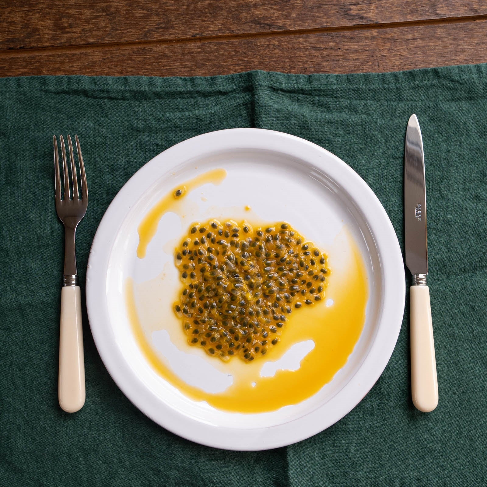 Pop unis, Ivory - Dinner knife