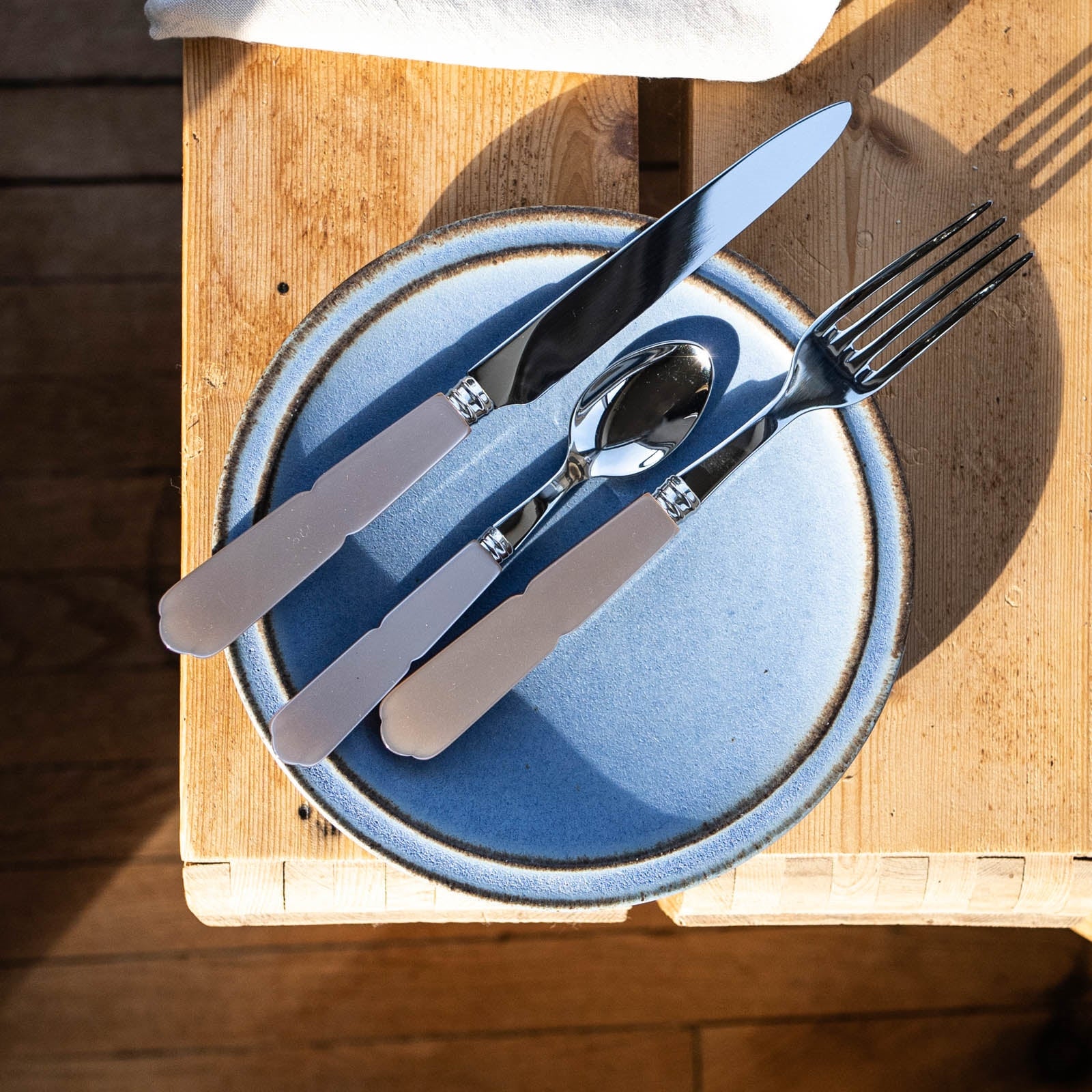 Gustave, Taupe - Dinner knife
