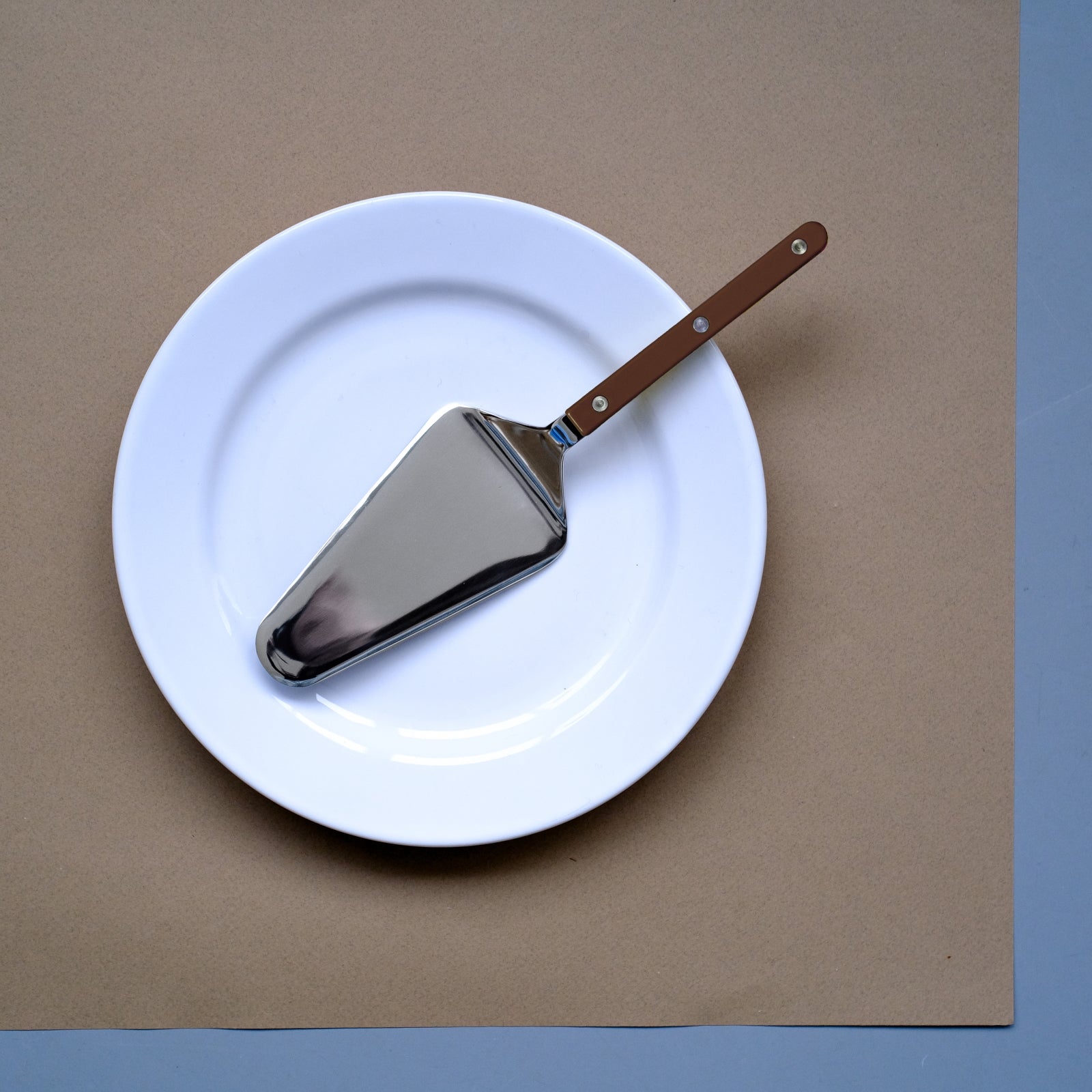 Bistrot Solid, Chocolat - Serveur à tarte