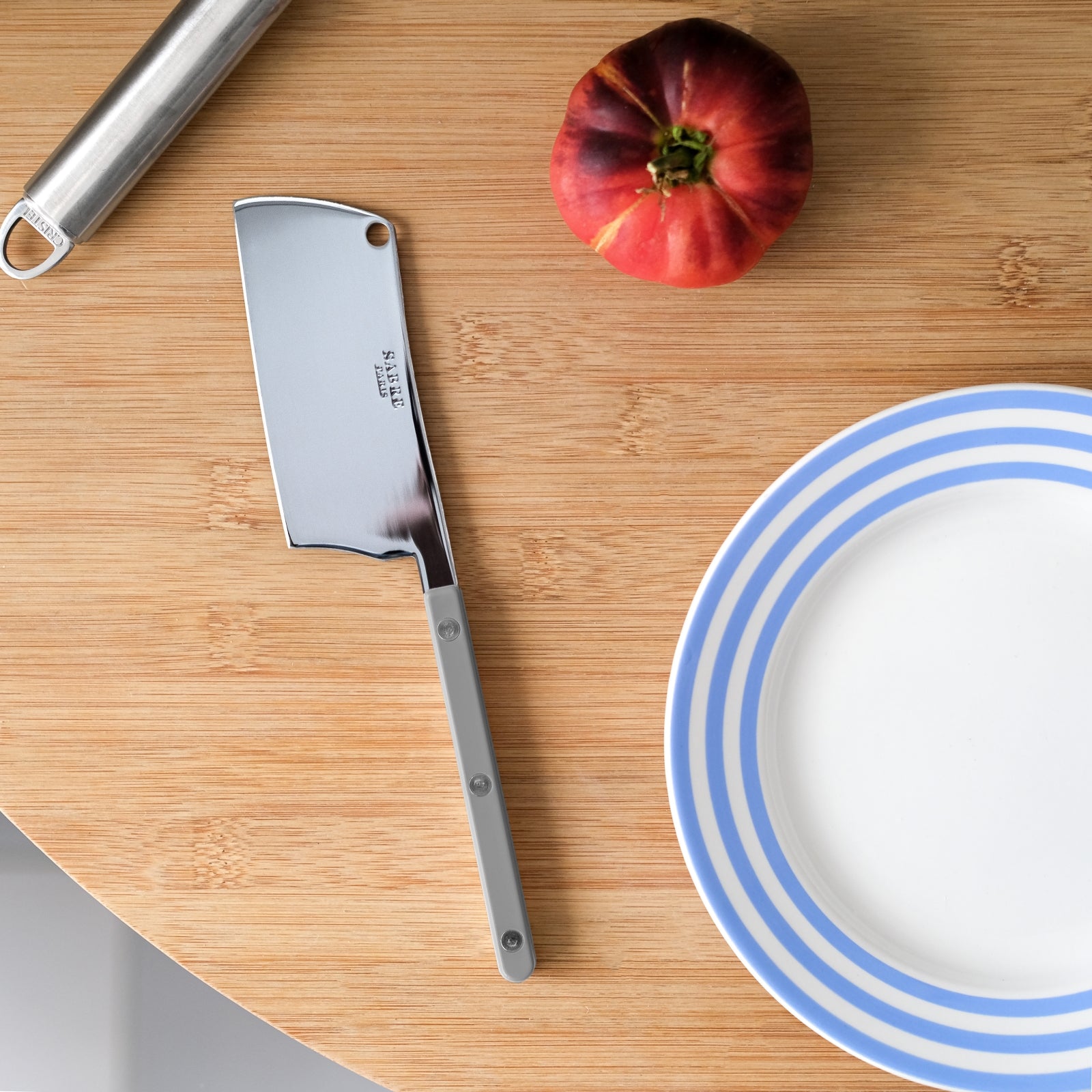 Bistrot Solid, Grey - Cheese cleaver