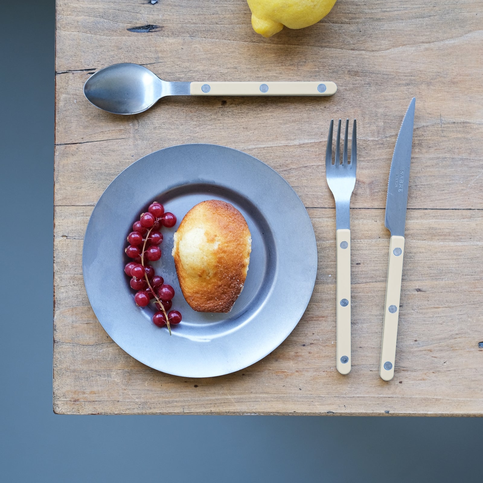 Bistrot Vintage Solid, Light kaki - Salad fork