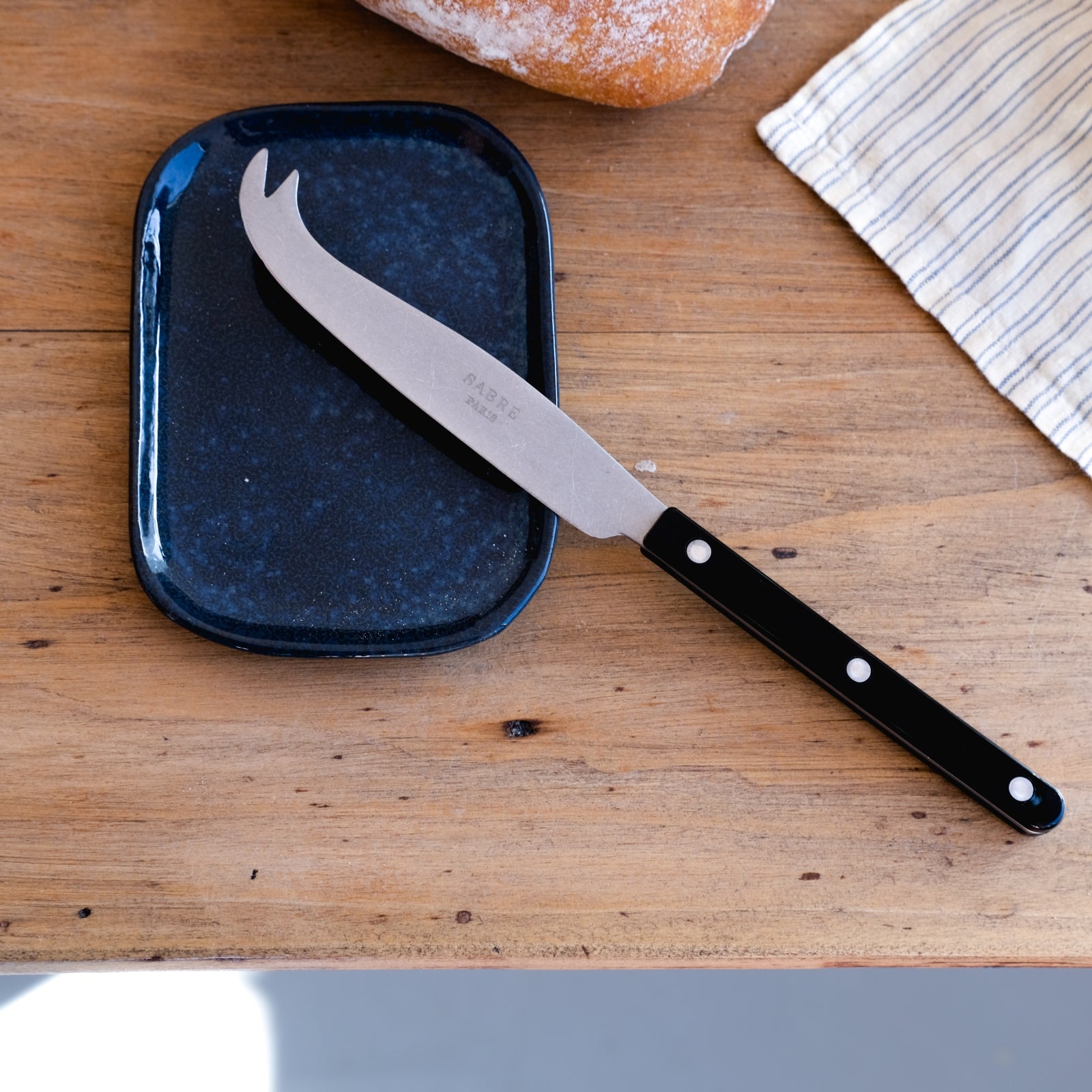 Bistrot Vintage Solid, Black - Cheese knife large