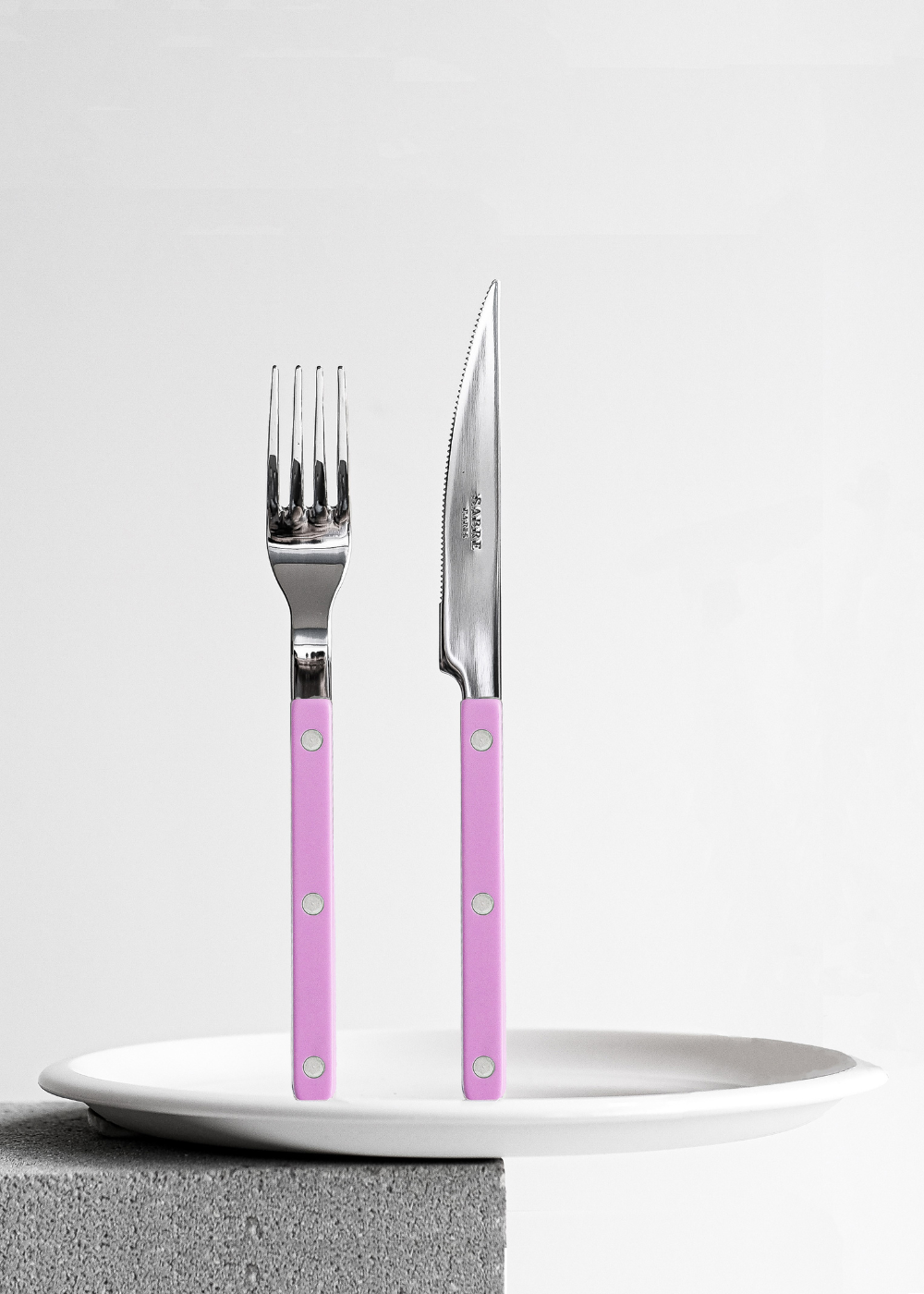 Sabre cutlery deals